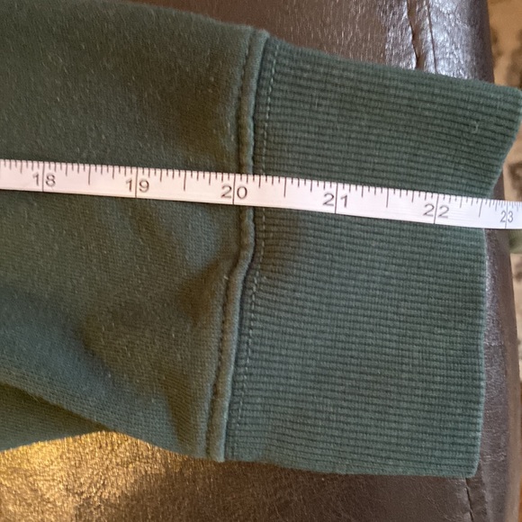 Vans Outline Drop V Men's Green
Pullover Hoodie Size Medium - Picture 6 of 6
